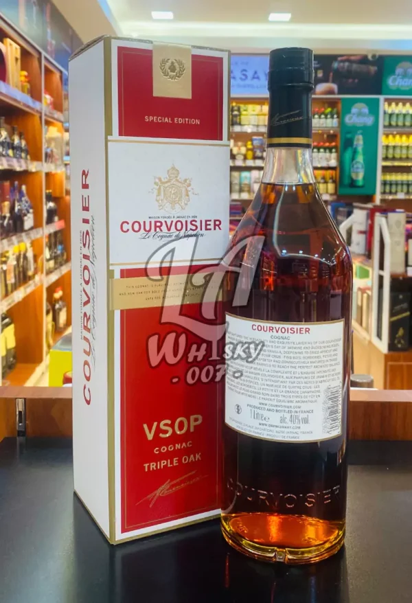 Courvoisier VSOP Triple Oak