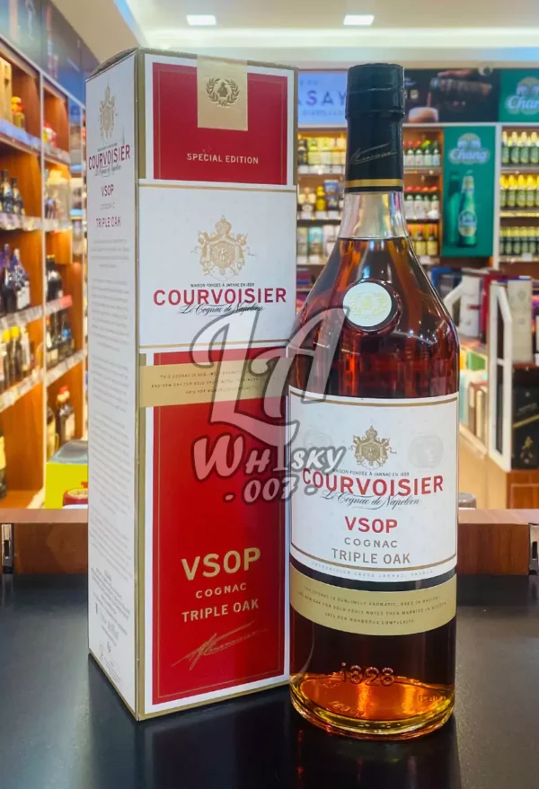 Courvoisier VSOP Triple Oak